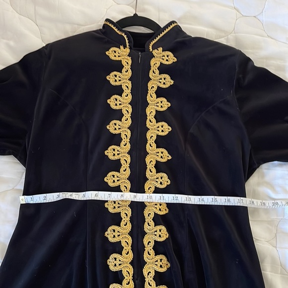 Gorgeous Vintage David Brown Velour Robe - Picture 8 of 9